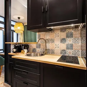 Canal Saint Martin 2br Appartement
